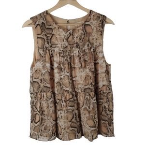 Gilli Shirt Medium Sleeveless Tiered Blouse Brown Tan‎ Snakeprint Keyhole back